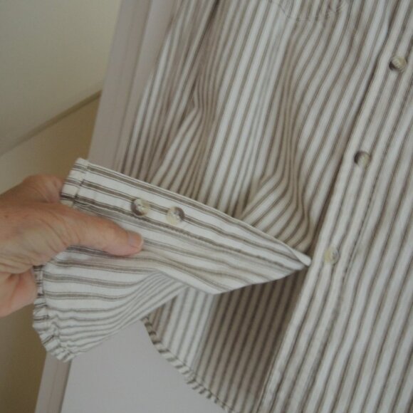 Banana Republic Shirt Size M Off White + Tan Cotton Ticking L/S - Vtg 80s Label - Picture 6 of 8